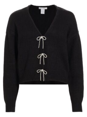 Design With History Women's Black V-Neck Sweater